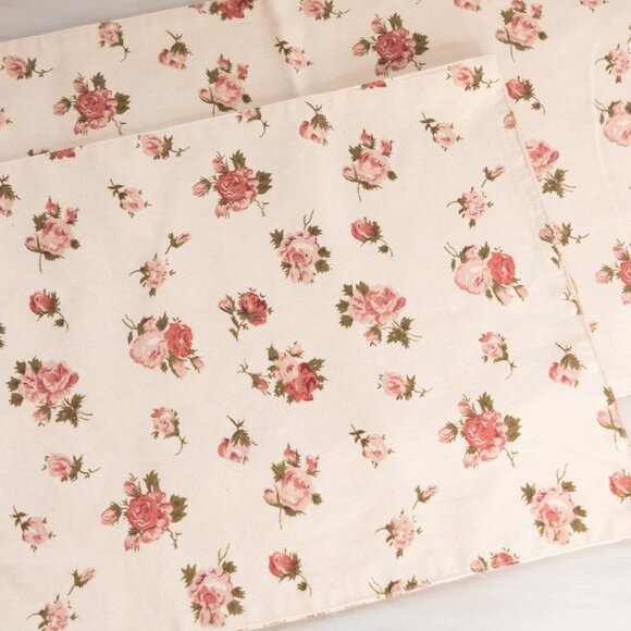 Cottagecore Grandmillenial Cream Fabric Rose Reversible Placemats (Set of 2) - Picture 5 of 5